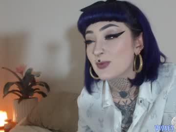 violetwintersxxx's Profile Picture